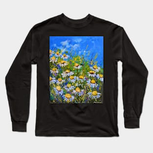 Daisies Long Sleeve T-Shirt